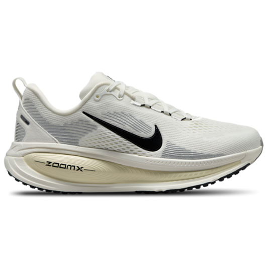 Nike Vomero 18 - Women's