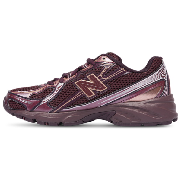 New Balance 740